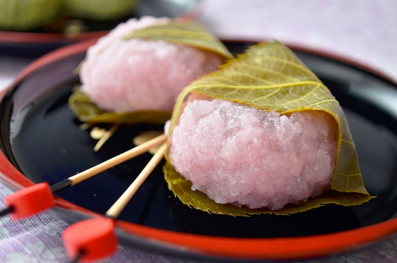 さくら餅の特徴 歴史 味 和菓子の季節 Com